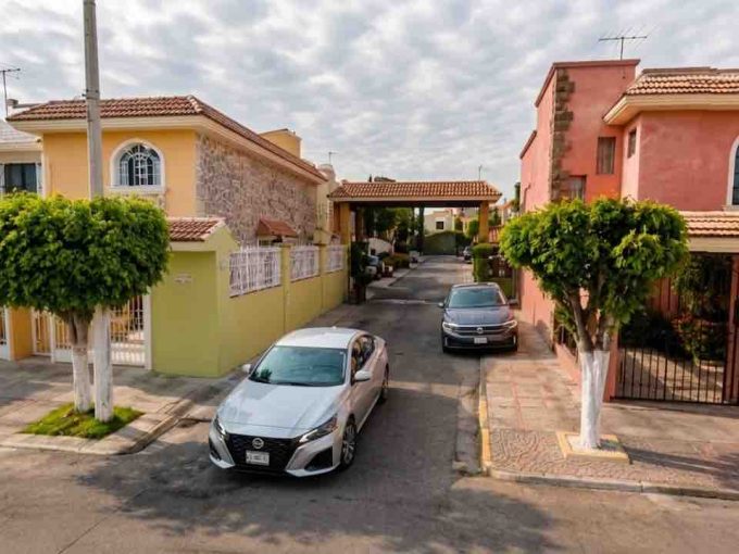 La Calma, Calle Prolongacion Boyero, Zapopan, Jal.
