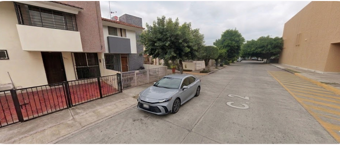 Loma Bonita, Calle  2  No. 3849,  Zapopan, Jal., México
